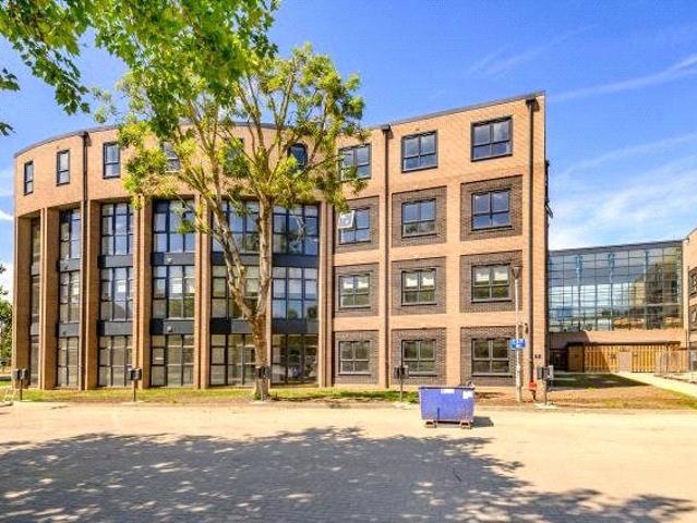 Apartment for rent in Rodbourne, Swindon