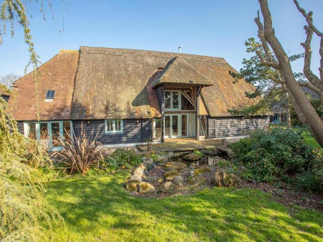 House for rent in Boyden Gate, The Bridge
