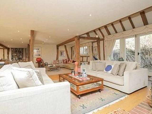 House for rent in Boyden Gate, The Bridge