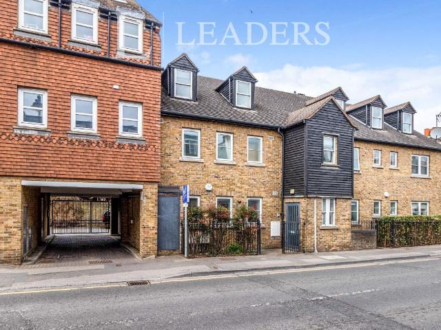 Apartment for rent in London Borough of Sutton, Greater London