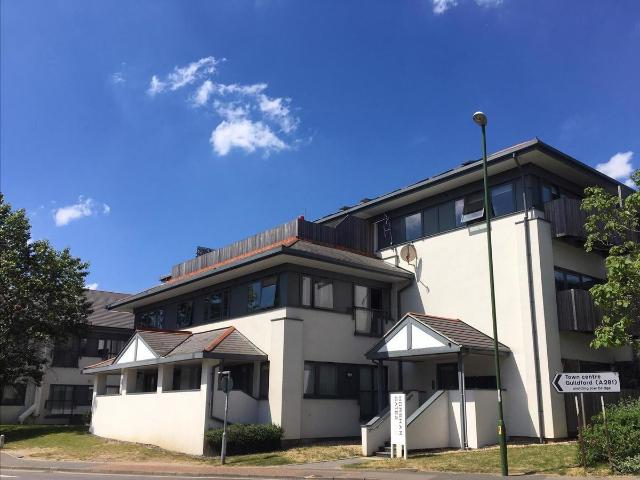 Apartment for rent in Roffey, Horsham