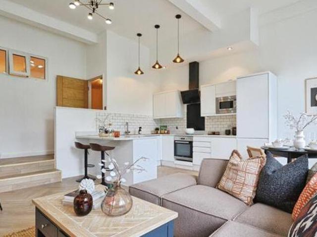 House for sale in Leylands, West Yorkshire