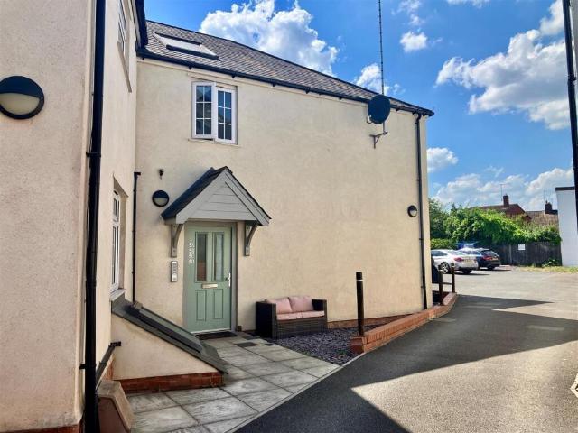 Apartment for rent in Tonedale, Somerset