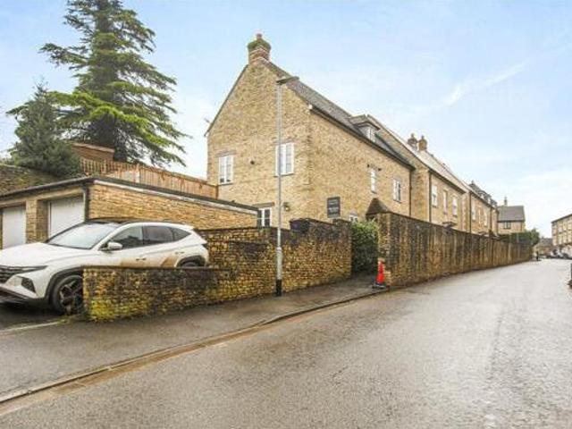 House for sale in Wincanton, Somerset