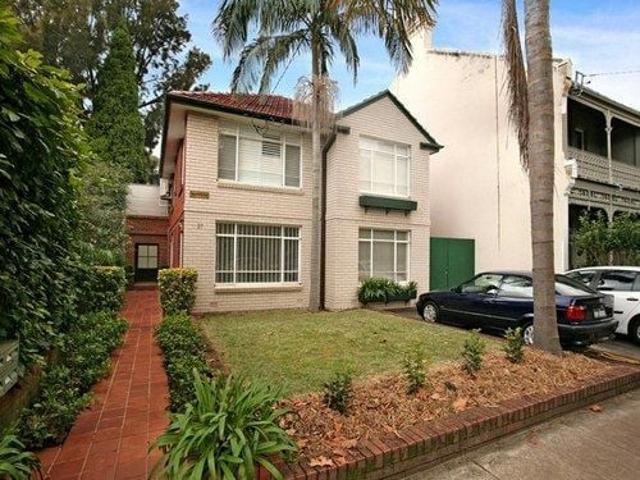 Apartment for rent in Lower North Shore, Sydney