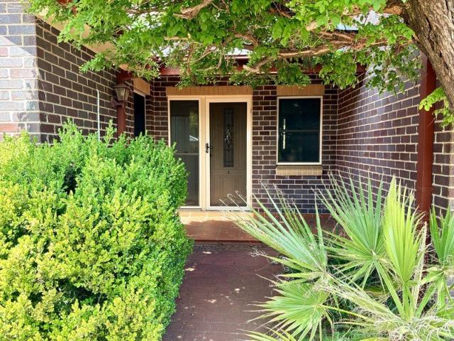 Townhouse for rent in North Tamworth, Tamworth