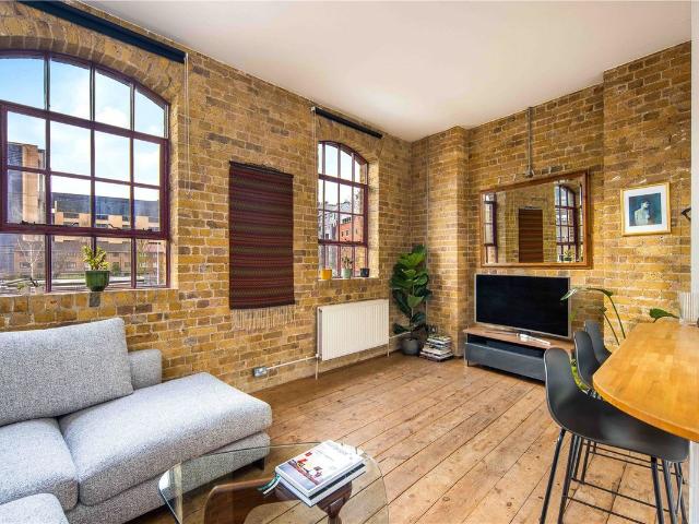 Apartment for rent in Tower Hill, Greater London