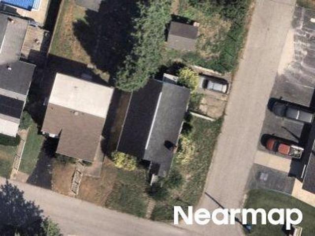 House for sale in Marcum Terrace, Huntington