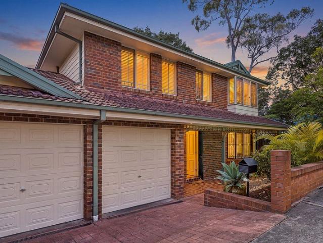 House for sale in Lower North Shore, Sydney