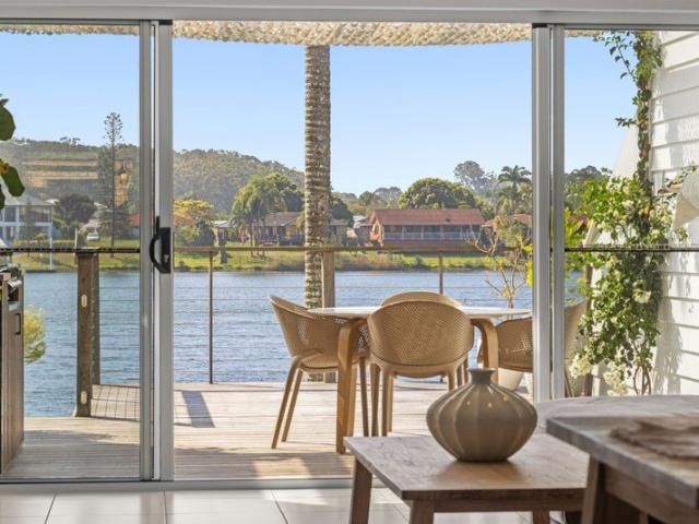 Townhouse for sale in Burleigh Waters, Gold Coast City