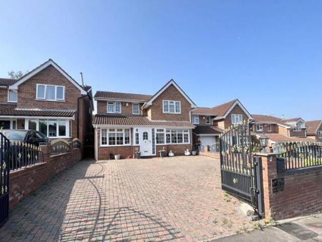 House for sale in Woodside, Brierley Hill