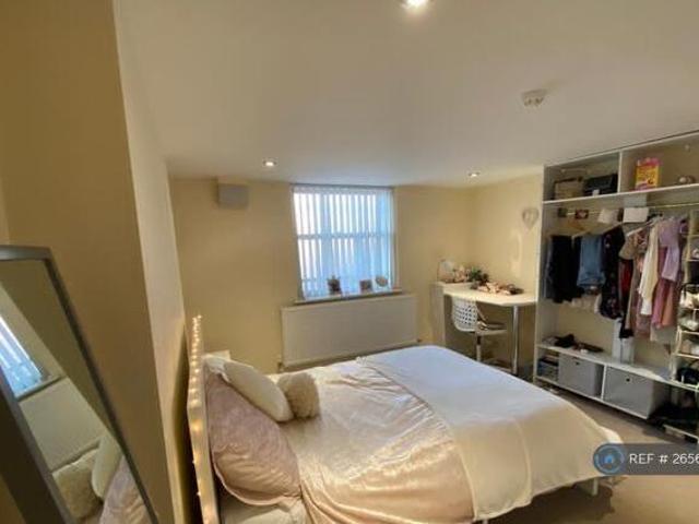 House for rent in Birkenhead, Wirral