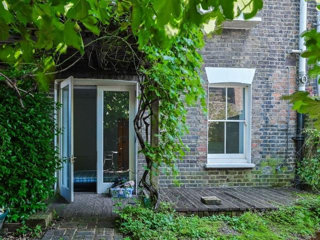 Apartment for rent in London Borough of Camden, Greater London
