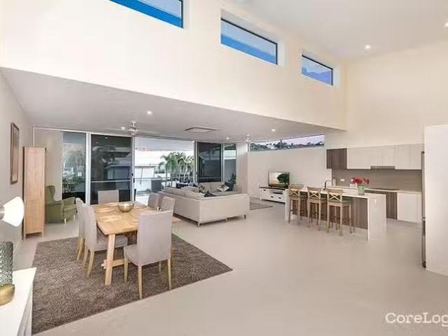 Apartment for rent in North Ward, Queensland