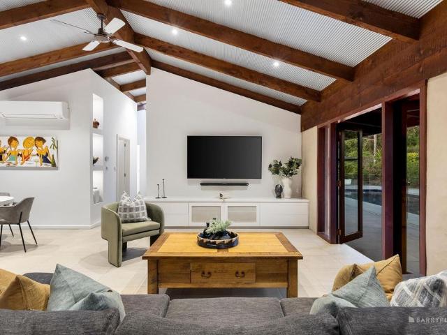 Room for rent in Camerons Creek, Victoria