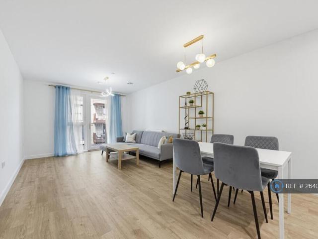 House for rent in Silvertown, Greater London