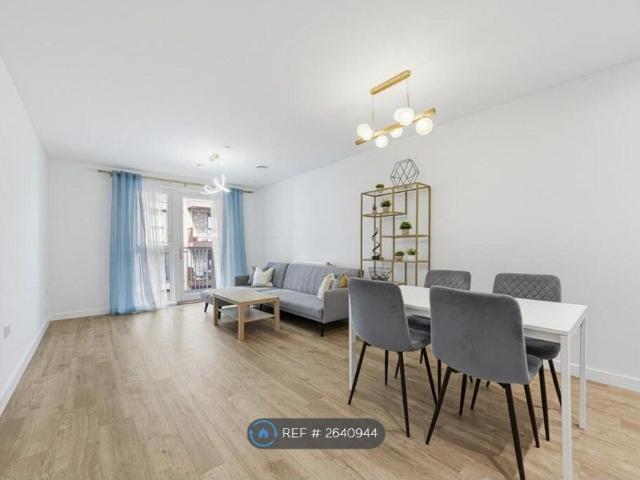 Apartment for rent in Silvertown, Greater London