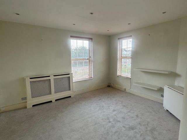 House for rent in East Sheen, Greater London