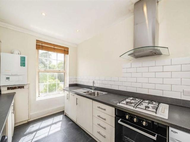 House for rent in Mortlake, Greater London