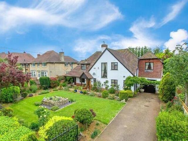 House for sale in Leisure Village, Kettering