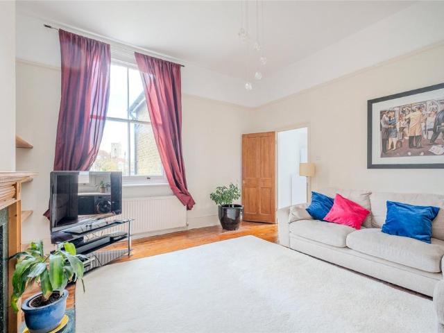 Apartment for rent in Streatham, Greater London