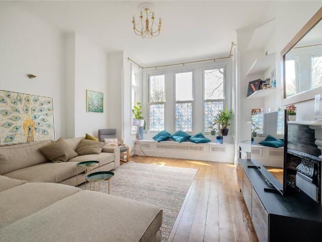 Apartment for rent in London Borough of Lambeth, Greater London