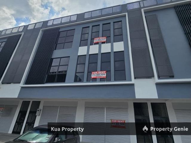 Shop for rent in Kuching