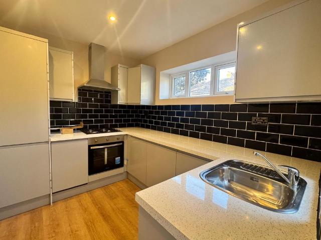 Apartment for rent in London Borough of Croydon, Greater London