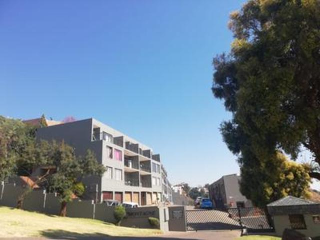 Apartment for sale in Vosloorus, Gauteng