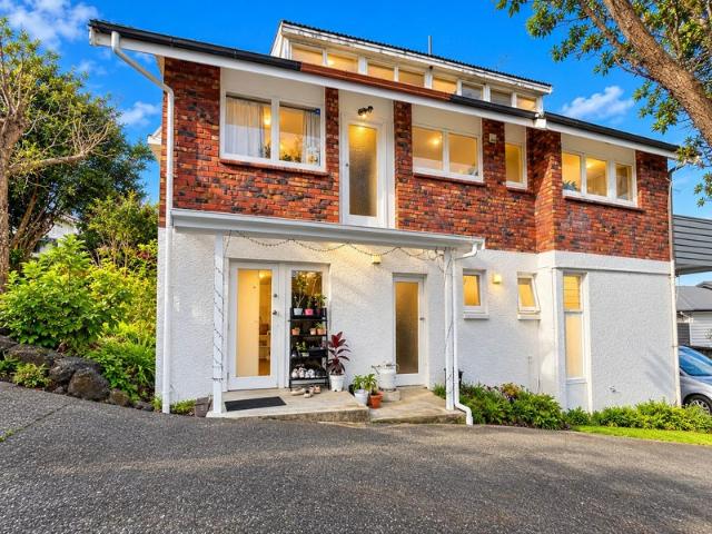 Apartment for rent in Northcote, Kaipātiki