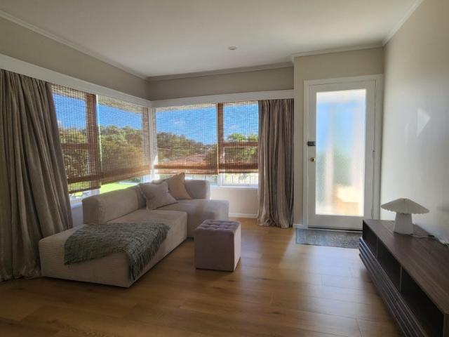 Apartment for rent in Northcote, Kaipātiki