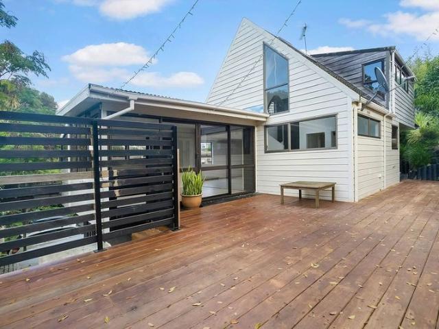 House for rent in Northcote, Kaipātiki