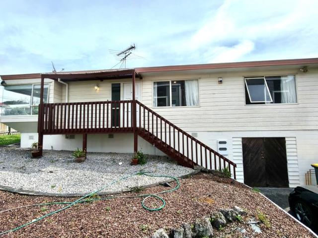 House for rent in Northcote Central, Kaipātiki