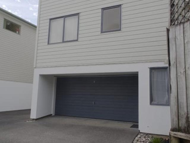 House for rent in Wairau Valley