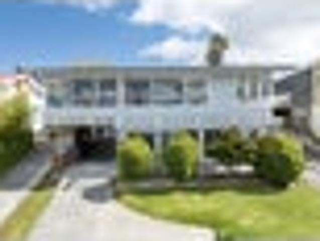 House for sale in Northcote, Kaipātiki