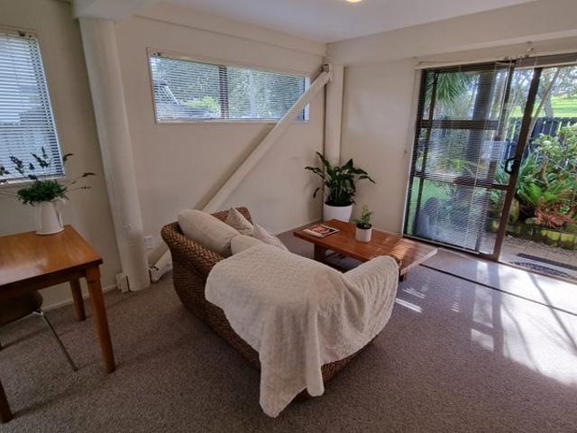 House for rent in Wairau Valley