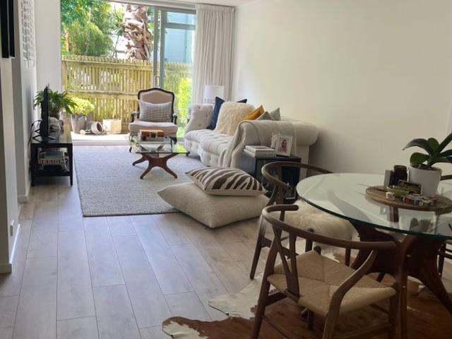 Apartment for rent in Northcote, Kaipātiki