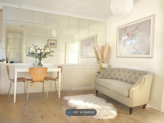 Apartment for rent in Clapham Junction, Greater London