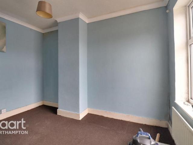 House for rent in Semilong, Northampton