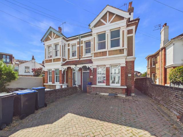 House for rent in Worthing, West Sussex
