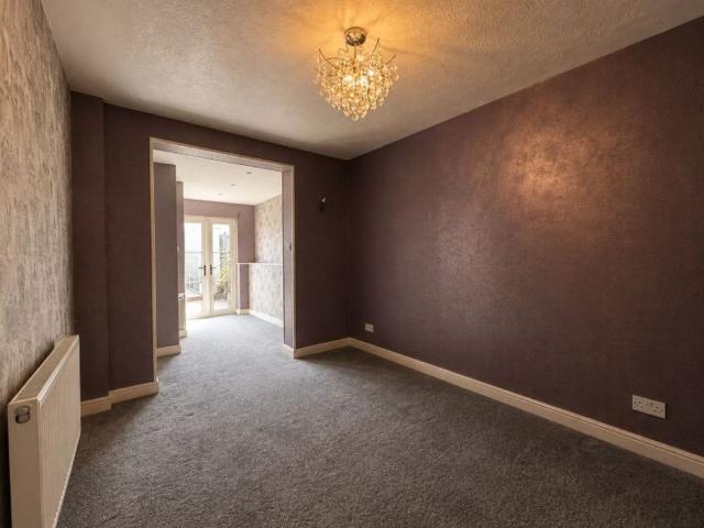 House for rent in Middlecroft, Hampshire