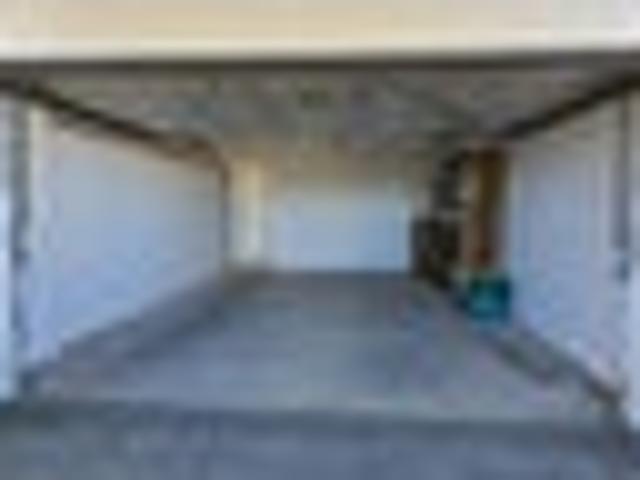 Townhouse for rent in Whangaparaoa, Oroua County