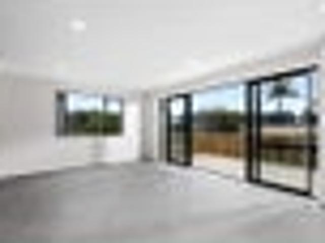 Apartment for rent in Whangaparaoa, Oroua County