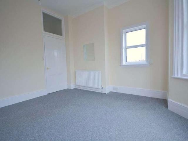 Apartment for rent in Cliftonville West, Acol