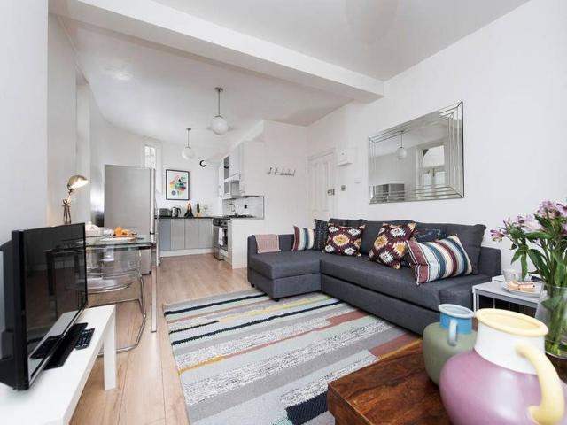 Apartment for rent in Barnsbury, Greater London