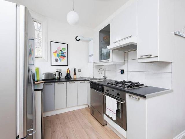 Apartment for rent in Barnsbury, Greater London