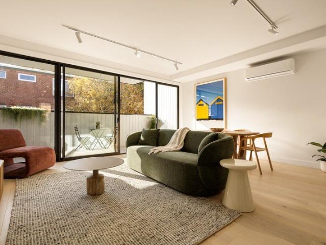 Townhouse for sale in Burnley, Melbourne