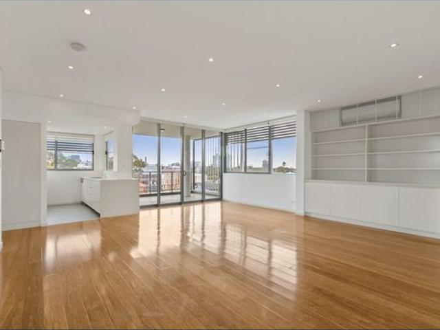 Apartment for rent in Cremorne Junction, Sydney