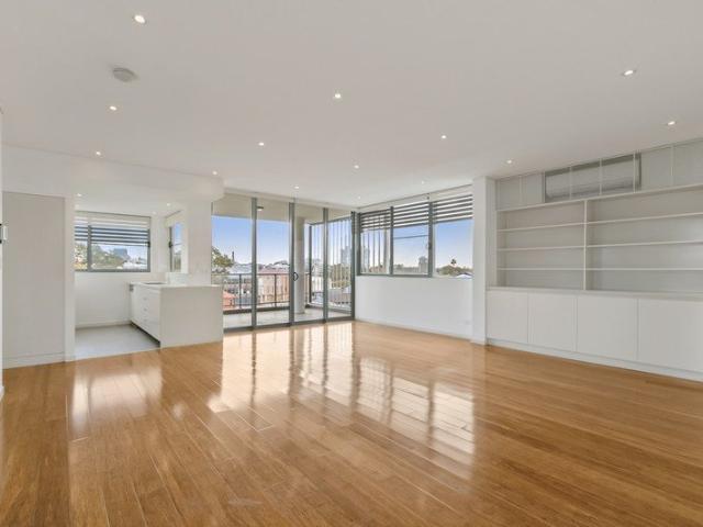 Apartment for rent in Cremorne Junction, Sydney