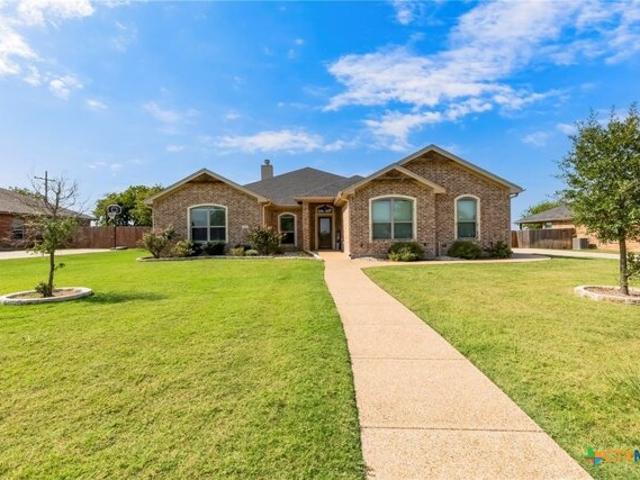 House for sale in Gatesville, Texas